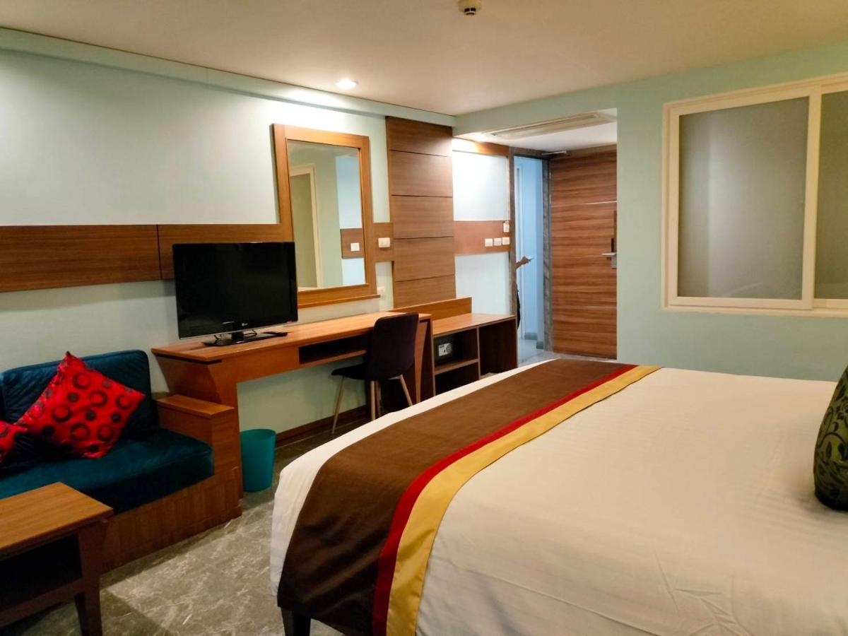 Saisawan Beach Luxury Hotel Na Chom Thian Exterior foto