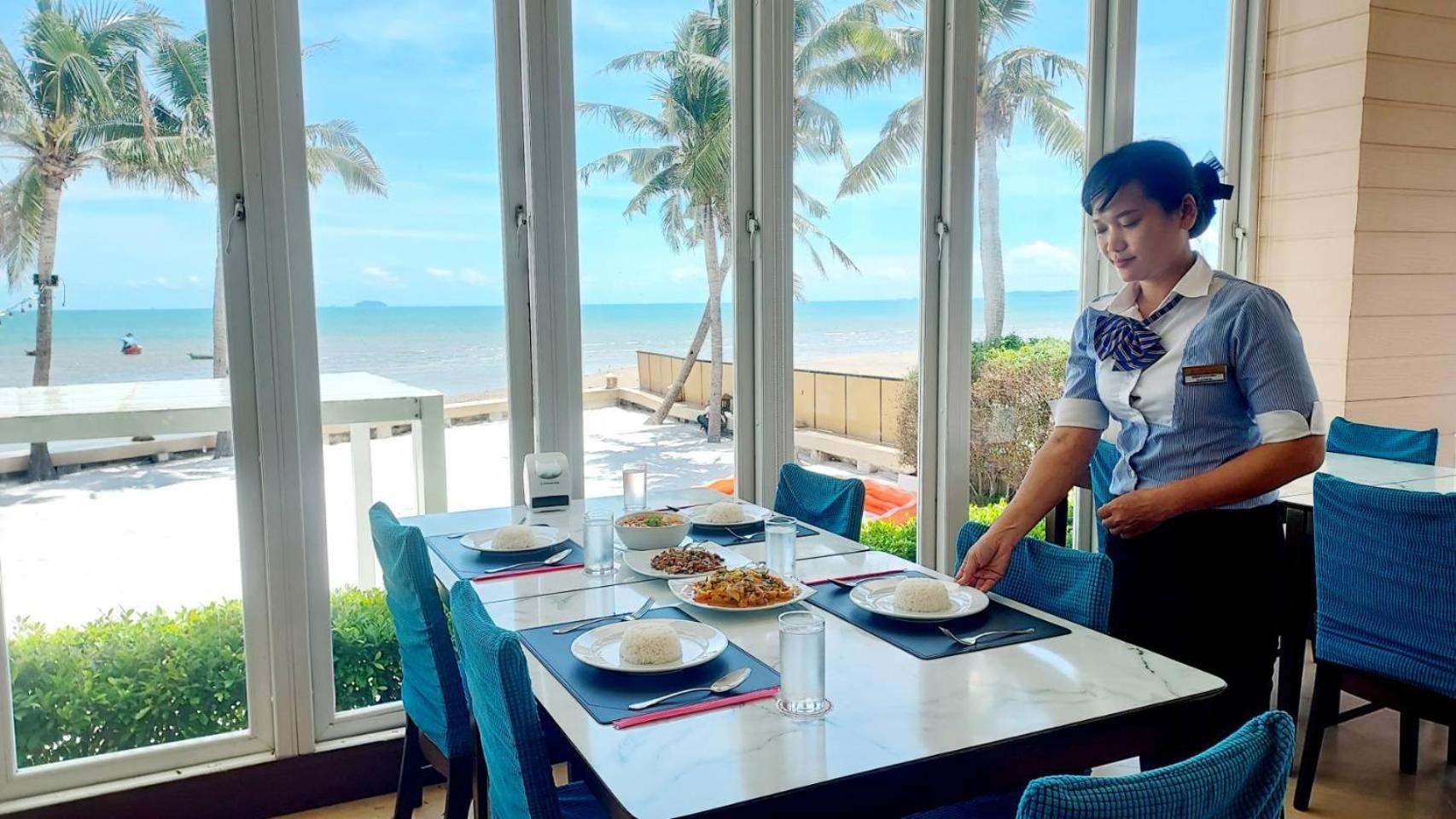 Saisawan Beach Luxury Hotel Na Chom Thian Exterior foto