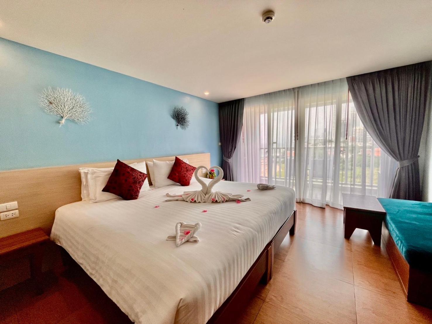 Saisawan Beach Luxury Hotel Na Chom Thian Exterior foto